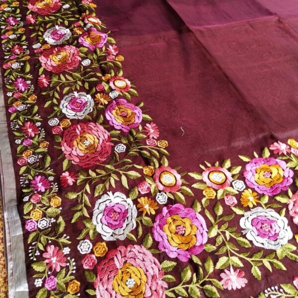 Muslin Parsi Embroidery Floral Motif Saree